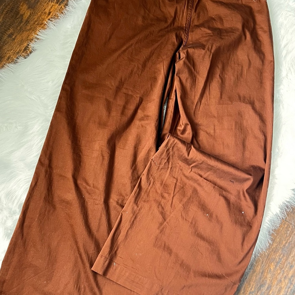 New - Picture 2 of 4